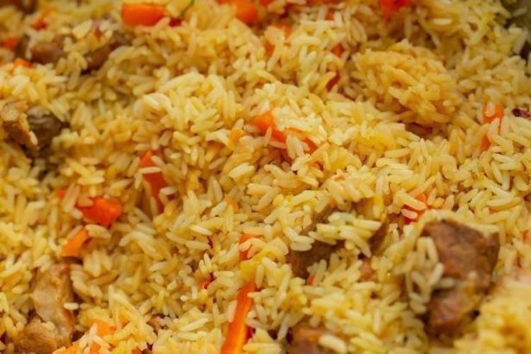 Pilavı bir de böyle pişirin Rendeleyip içine ekleyince lezzetini 10 kat artırıyor