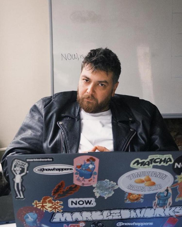 Aşk bitti Manifest grubunun yıldızı Hilal Yelekçi ile DJ Agah Uz yollarını ayırdı