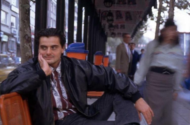 Eski manken Engin Koçun Ajda Pekkan ve Semiramis Pekkan ile pozu gündem oldu