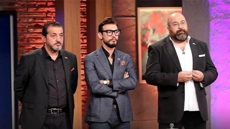 MasterChef ana kadroya giren 16. yarışmacı kim oldu 4 Ağustos 2026 2026 MasterChefte dün akşam önlüğü kim kazandı, yukarı kim çıktı