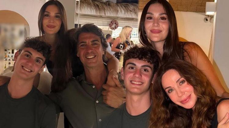 Demet Şener’den çocuklarıyla yepyeni poz