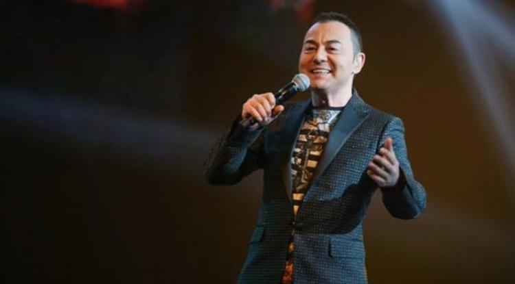İstanbul Festivalinde Serdar Ortaç gecesi Kibariye düeti damga vurdu