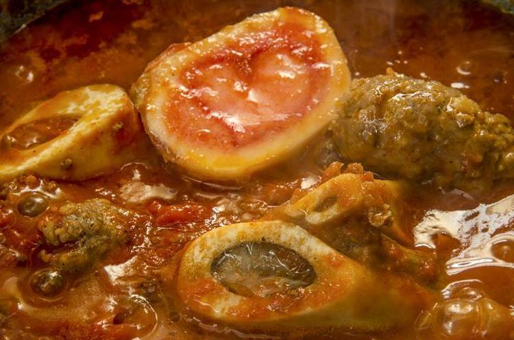 İlikli kemik suyu çorbası neden saatlerce kaynatılıyor Dertlere derman, hastalıklara şifa oluyor