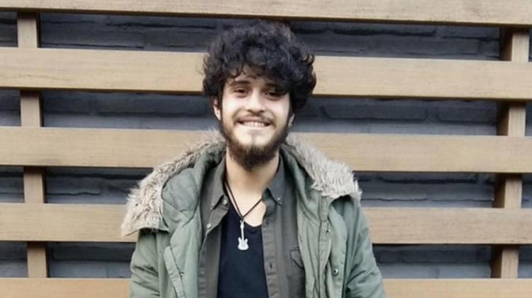 TÜRKİYEDEN TAŞINDI