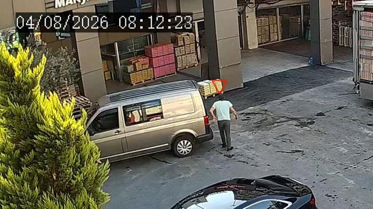 Bir tuşa bastı, 200 bin lirasından oldu Hırsızların yöntemi şaşırttı