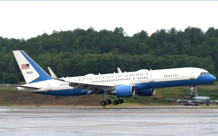 Ankarada gizli Trump operasyonu Yemek aracında kaçırmışlar | Air Force Oneı yem olarak kullandılar