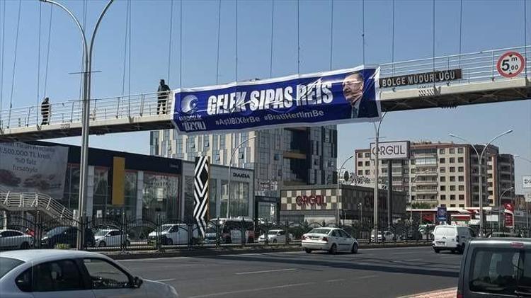 Diyarbakır’da Cumhurbaşkanı Erdoğan’a teşekkür pankartı