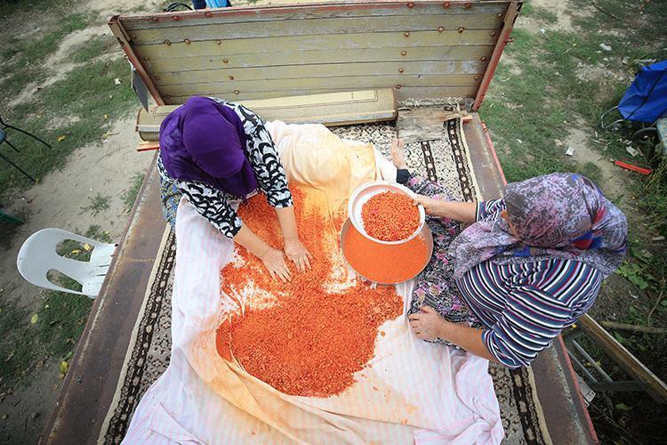 KAVANOZU AÇINCA BU KOKU GELİYORSA DİKKAT