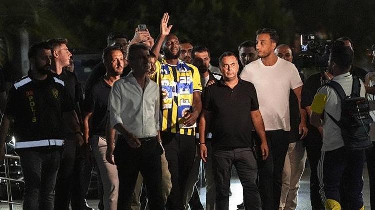 Lukaku transferi Avrupada gündem oldu ‘Babasının izinden gidiyor’