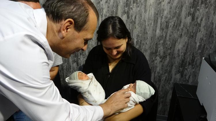 İki rahminde aynı anda hamile kaldı Dünyada üçüncü vaka olarak kayıtlara geçti
