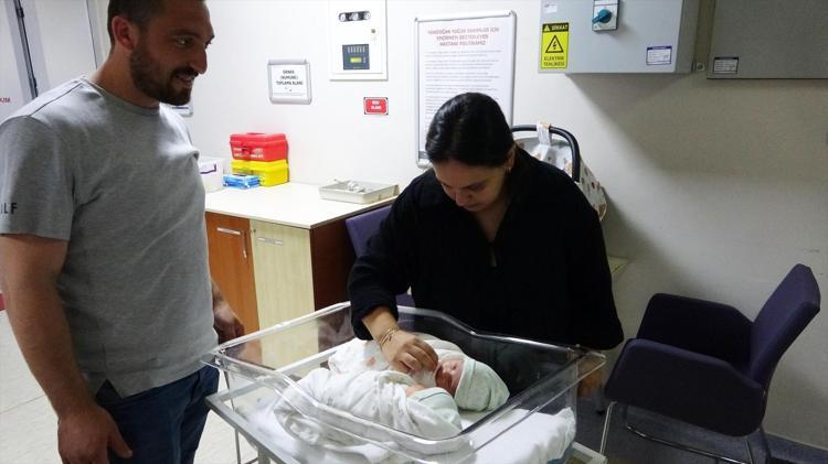 İki rahminde aynı anda hamile kaldı Dünyada üçüncü vaka olarak kayıtlara geçti