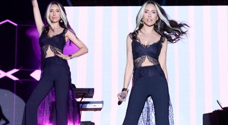 Hande Ünsala sahnede sürpriz evlilik teklifi