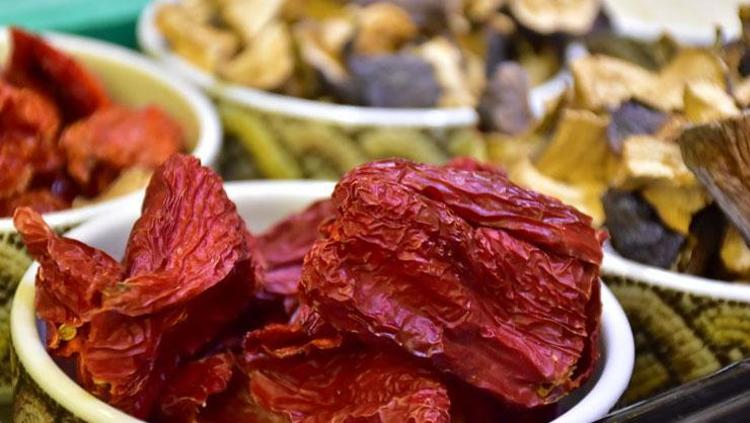 KURUTMA İÇİN EN DOĞRU DOMATES SEÇİMİ