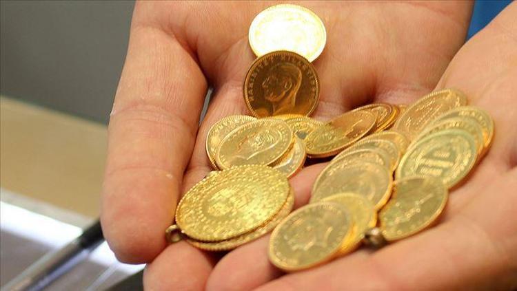 Gram altın için yeni hedef açıklandı 8 bin 400 lirayı görebilir
