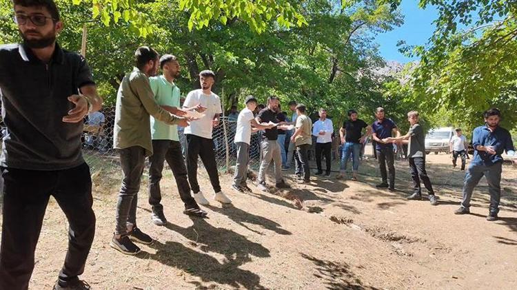 300 yıllık gizemli gelenek Yapılmayınca köyde felaketler yaşanıyor