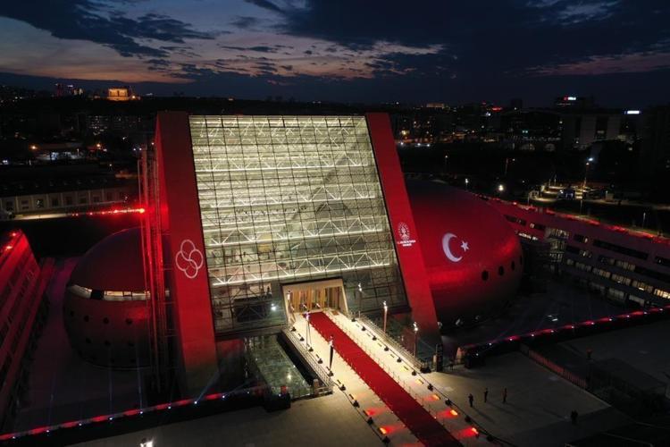 Bakan Mehmet Nuri Ersoy CSO Ada Ankaranın yeni sezon programını duyurdu