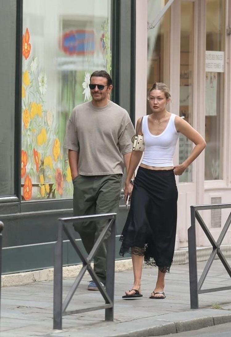 Gigi Hadidden Bradley Cooper açıklaması Önceki ilişkilerimden farklı