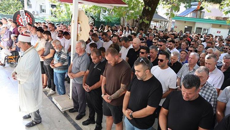 Zafer kupası dönüşü facia 10 yaşındaki futbolcudan kahreden haber geldi