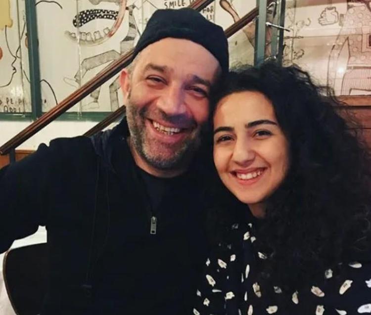 Ters köşe yaptı Şevket Çoruhun kızına nişan hediyesi çok konuşuldu