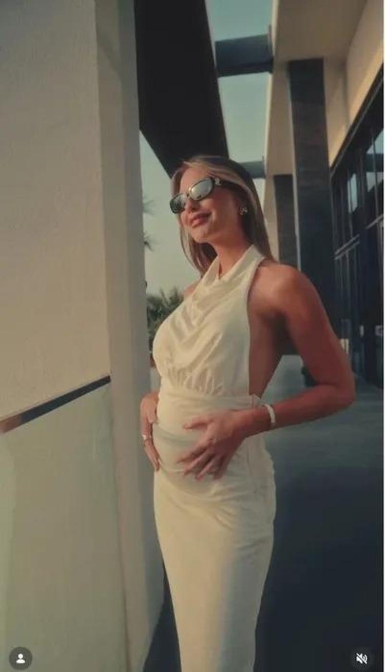 Chloe Loughnanın hamilelik mutluluğu Uzun zamandır bu anı bekliyordum