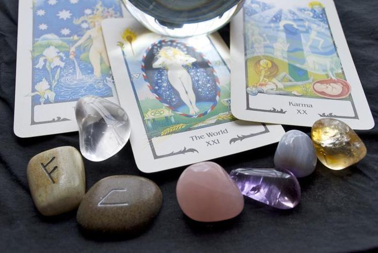 2 EYLÜL 2026 GÜNLÜK TAROT KART AÇILIMI Geçmişten gelen haber gündemi değiştirebilir