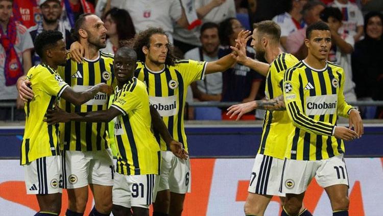 Fenerbahçede 12 yıl sonra tarihi kırılma Kimse bunu beklemiyordu