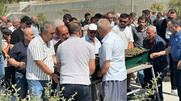 Düğününe saatler kalmıştı Damatlık yerine kefen giydi