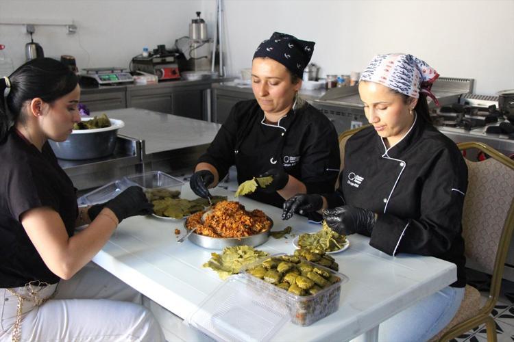 BAKLALI DOLMA AMASYA MUTFAĞININ OLMAZSA OLMAZI