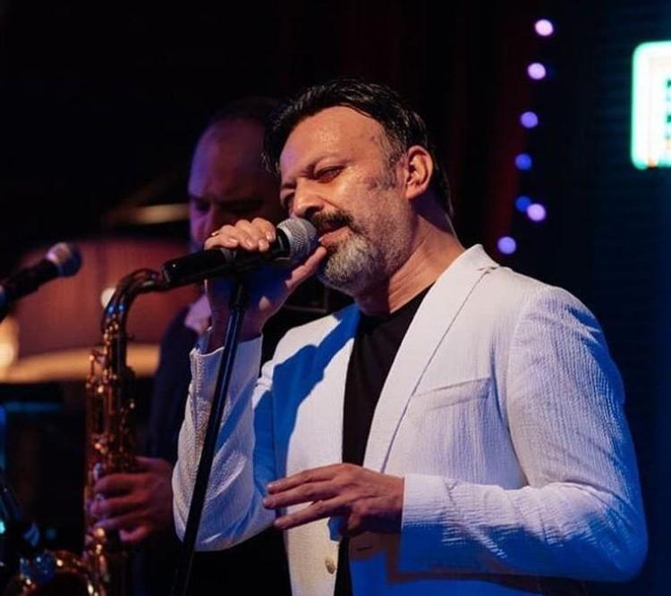 Serhat Kılıç için tören düzenlendi Tabutunu öperek veda ettiler