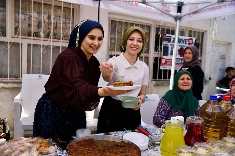 Antep fıstığının bu adresi şaşırtıyor Hasat için kollarını sıvadılar: Saklı kalan tarım değeri gün yüzüne çıktı