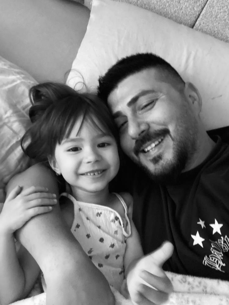3 yaşındaki Elif Mavinin ölümü kahretti Ev hapsi kararı aileyi isyan ettirdi