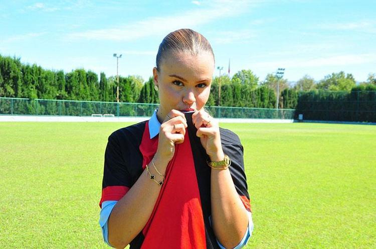 22 yaşındaki Turgutluspor Teknik Direktörü Zeynep Mestan: Kadının her yerde olmasını istiyoruz