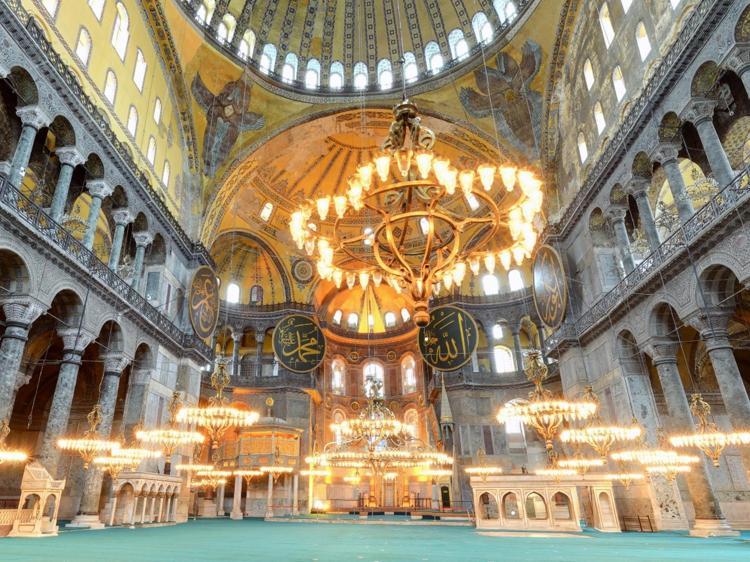 Ayasofyanın mihrap bölümündeki kubbede çalışmalar başlıyor Bakan Ersoy: Her adımı bilimsel hassasiyetle atıyoruz
