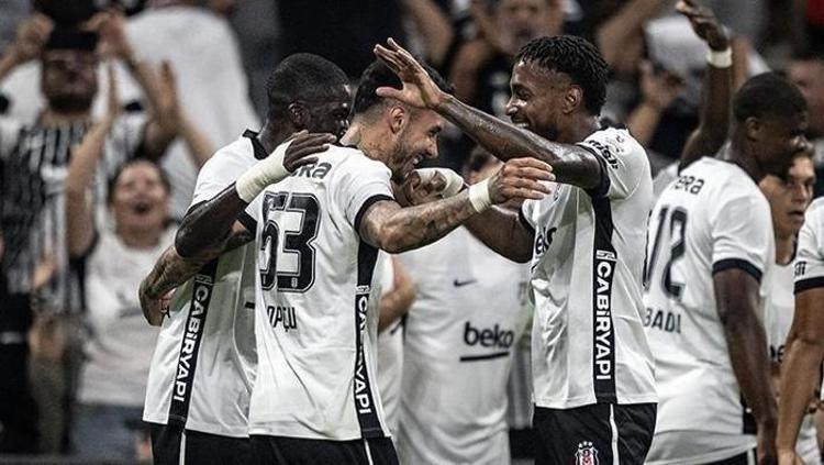 Eski hakemler değerlendirdi Beşiktaş’ın iptal edilen golü doğru karar mıydı