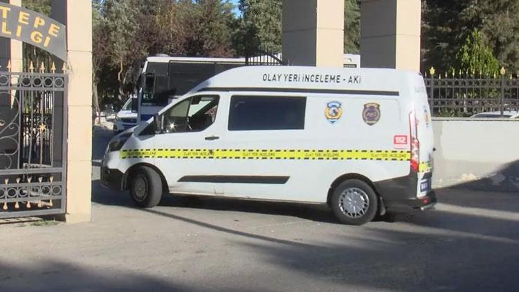 Kaşif Kozinoğlunun mezarı 15 yıl sonra açıldı Ceset bütünlüğü bozulmamış