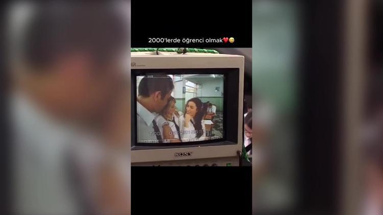 Burcu Güneş Sınıfta Kal klibinin kamera arkasını paylaştı