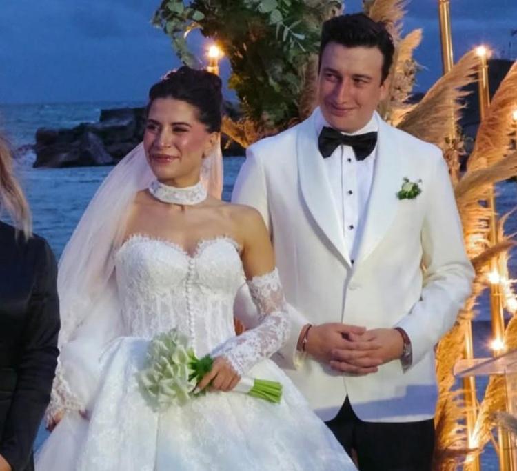 Celal Can Algül lise aşkıyla evlendi Ünlü isimler düğüne akın etti