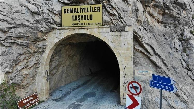TAŞA KAZINAN İRADE: TAŞ YOLU