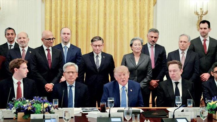 Yapayı bitti, Süperi geldi Trumptan sürpriz karar: Kötü niyetle kullanan olursa enseleriz
