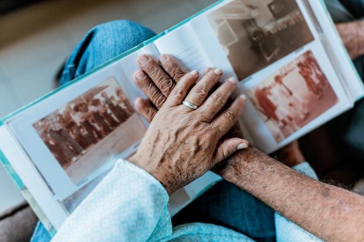 Ayrılık sonrası eski aşkın kapısını çalan 5 burç belli oldu: Yıllar geçse de unutamıyorlar