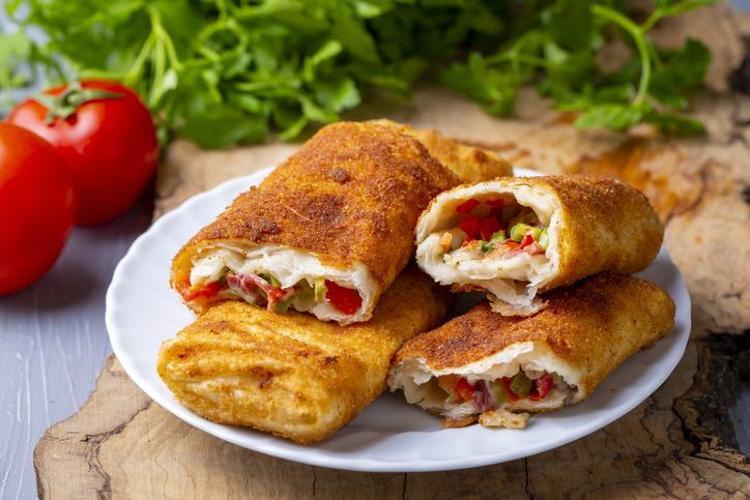 PAÇANGA BÖREĞİNİ ÇITIR YAPAN DETAY