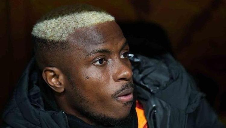 Victor Osimhen sahalara dönüyor İşte formayı giyeceği tarih