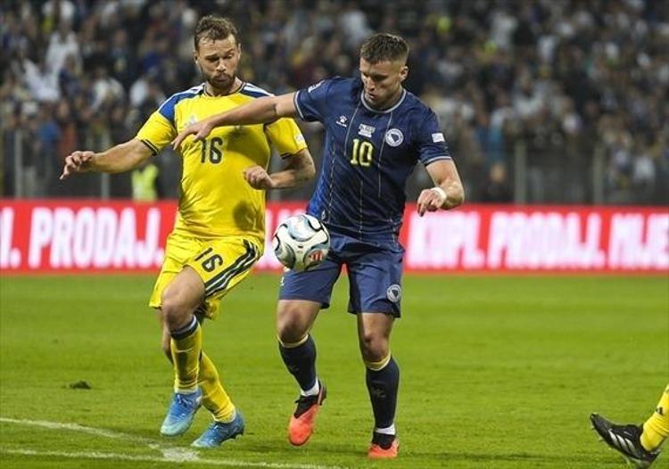 Bosna Hersekte bir devir kapandı Edin Džeko son maçına çıktı