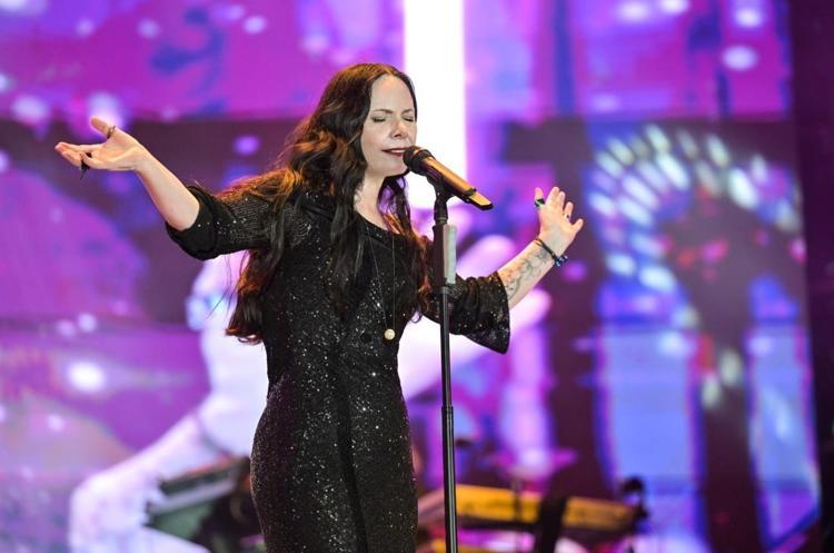 6 yıl sonra Ankarada Şebnem Ferahtan 52 bin kişiye unutulmaz konser