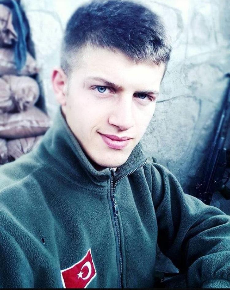 Oğlunu sokak sokak aradı, 9 yıl sonra kimsesizler mezarlığında buldu: Yavrum orada yatıyormuş