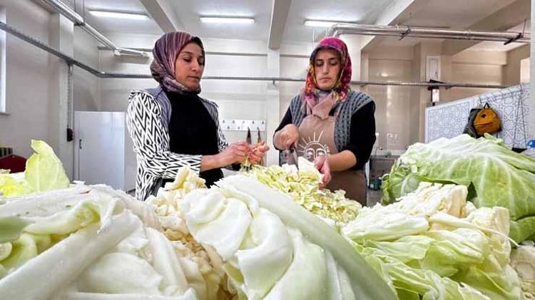 Ağrı’da kadınların icadı şifa deposu Bir bardak içen hastalığı anında söküp atıyor...