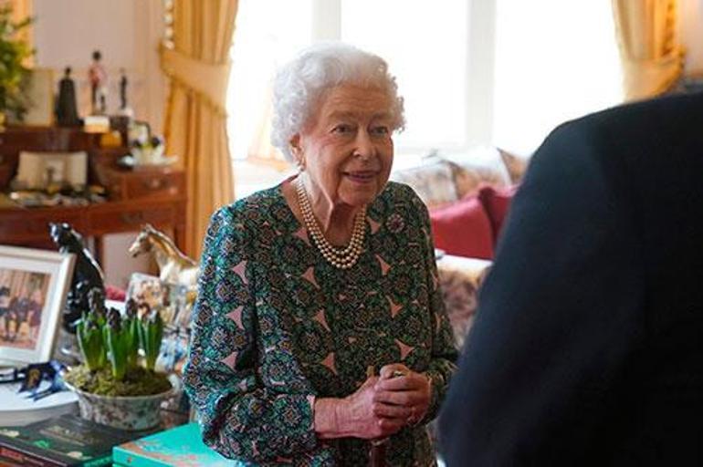 Kraliçe Elizabeth, 30 bin sterlin maaşlı dekoratör arıyor