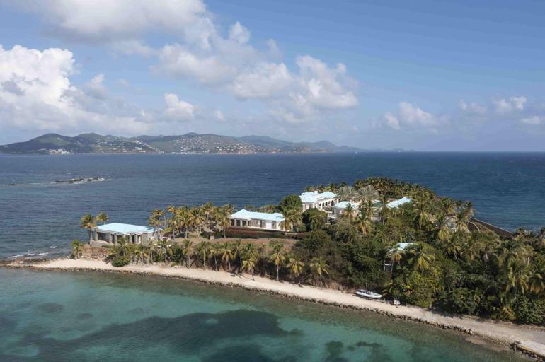 Sapık milyarder Jeffrey Epsteinin Karayiplerdeki adaları satışa çıkarıldı
