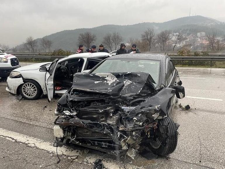 Osmaniyede feci kaza 1 polis memuru yaşamını yitirdi, 3 kişi yaralandı