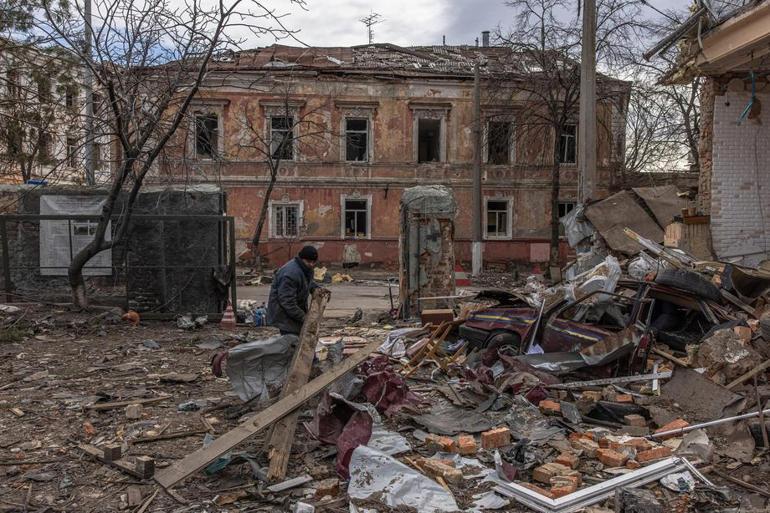 Harkov’daki konutların yüzde 15’i Rus saldırılarında yıkıldı
